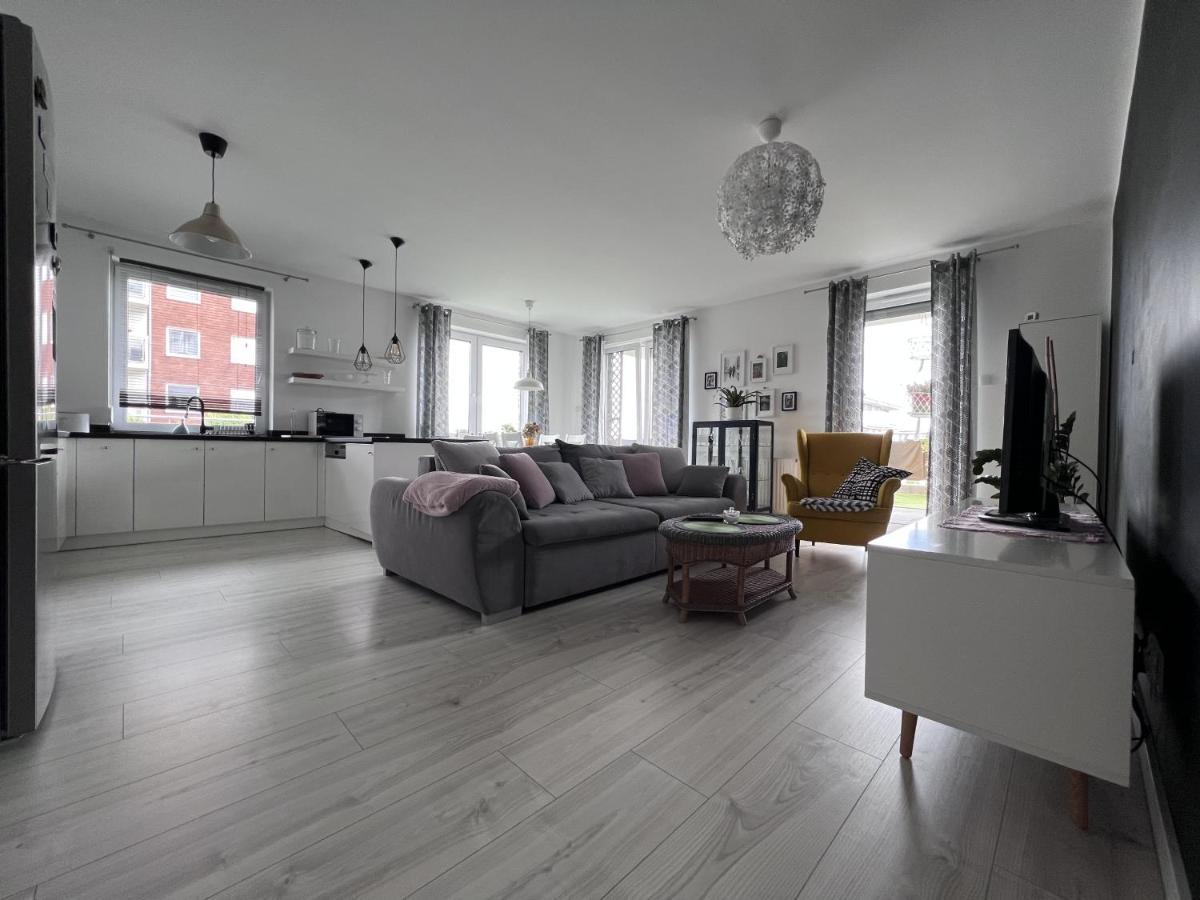 Apartament Z Tarasem Na Osiedlu Rakownica Jelenia Góra Εξωτερικό φωτογραφία