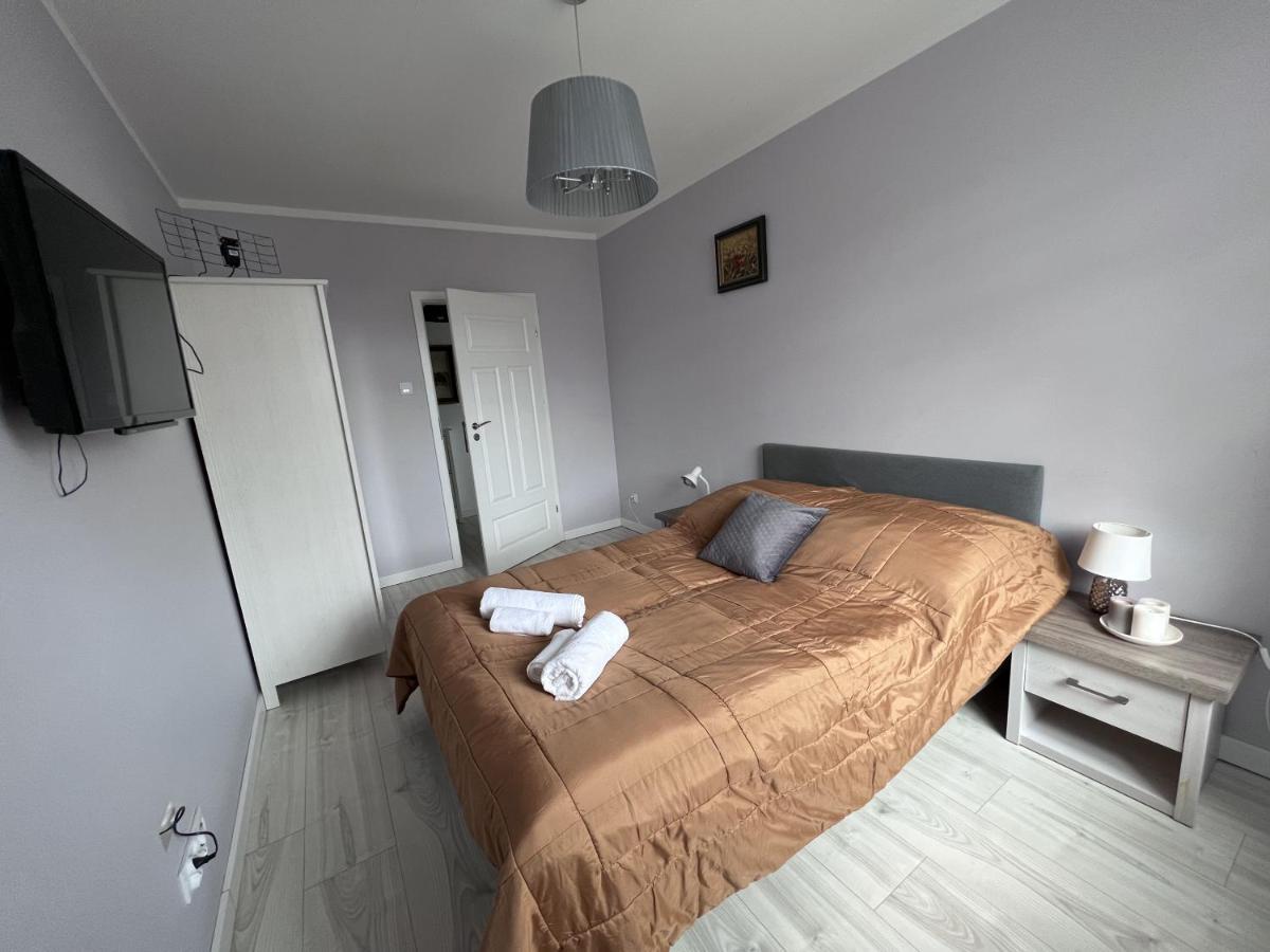 Apartament Z Tarasem Na Osiedlu Rakownica Jelenia Góra Εξωτερικό φωτογραφία