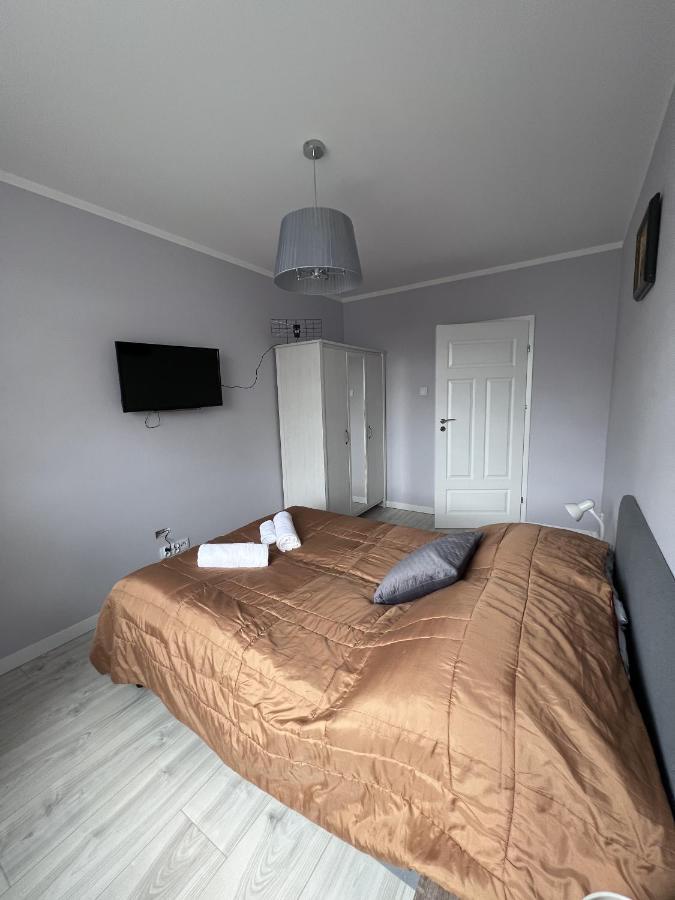 Apartament Z Tarasem Na Osiedlu Rakownica Jelenia Góra Εξωτερικό φωτογραφία