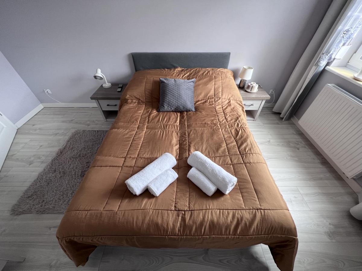 Apartament Z Tarasem Na Osiedlu Rakownica Jelenia Góra Εξωτερικό φωτογραφία