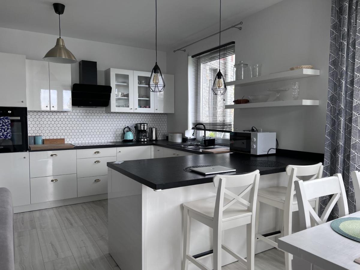 Apartament Z Tarasem Na Osiedlu Rakownica Jelenia Góra Εξωτερικό φωτογραφία