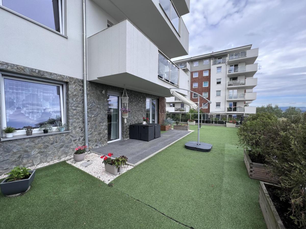 Apartament Z Tarasem Na Osiedlu Rakownica Jelenia Góra Εξωτερικό φωτογραφία